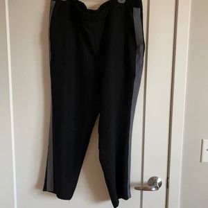 Dressy joggers with pin stripe